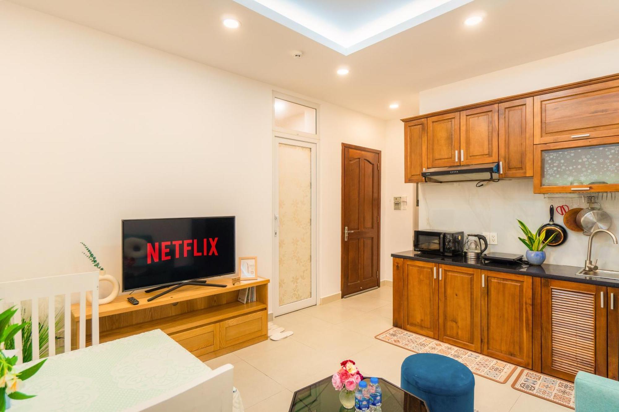 Homey Apartment Хошимин Екстериор снимка