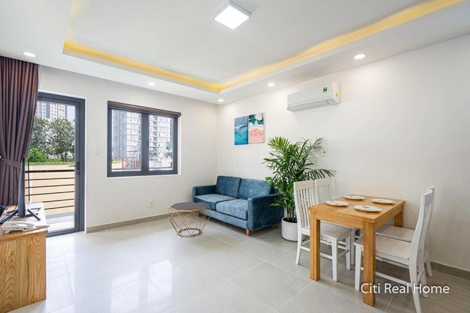 Homey Apartment Хошимин Екстериор снимка
